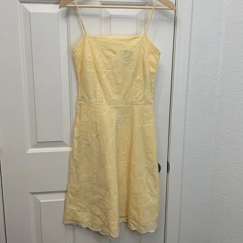 My Michelle Size 3 💯% Cotton Yellow White Embroidery Spaghetti Straps Scalloped